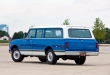 Równolegle do GMC Suburbana produkował także Chevrolet. Obie serie różniły się nieznacznie