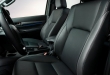 hiluxinteriorfrontseats