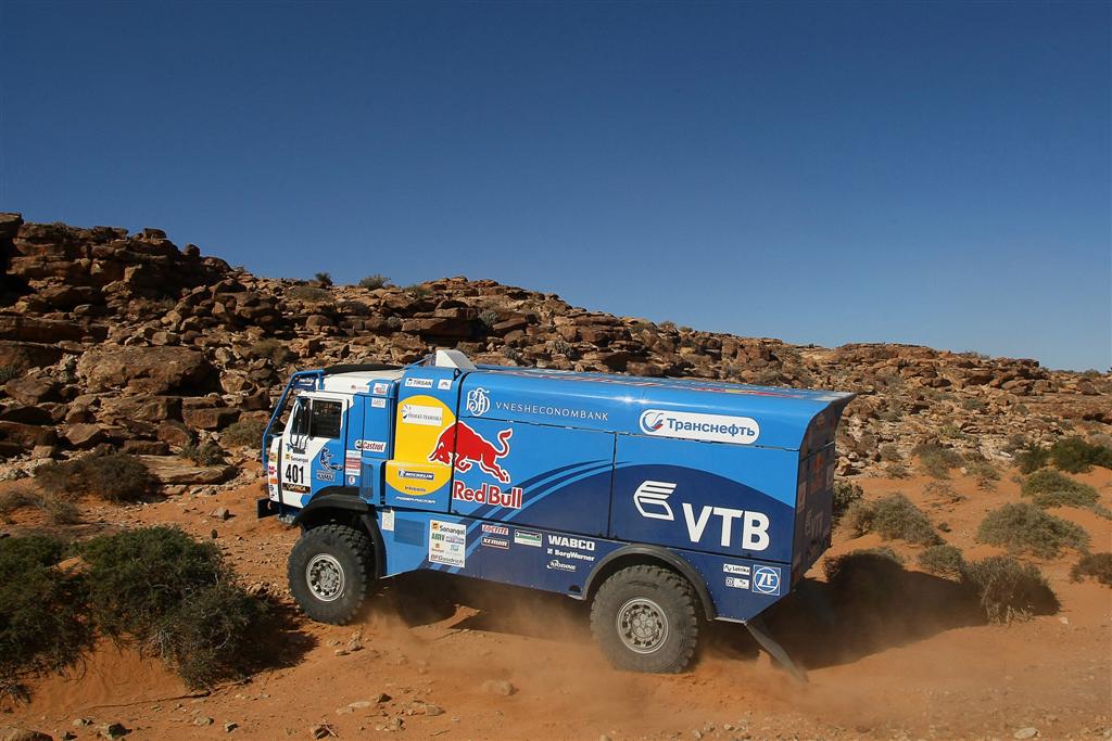 MOTORSPORT - OFF ROAD RALLY - AFRICA ECO RACE 2013 - STAGE 5 - OUED HAMRA / DAKHLA  (2/01/2013) - PHOTO : JORGE CUNHA / DPPI - SHIBALOV Anton - YAKOVLEV Evgeny - SOTNIKOV Dmitry / KAMAZ TRUCK - ACTION