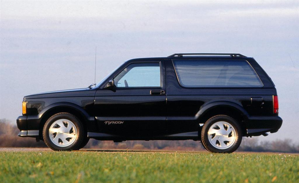 podmianka_1993-gmc-typhoon