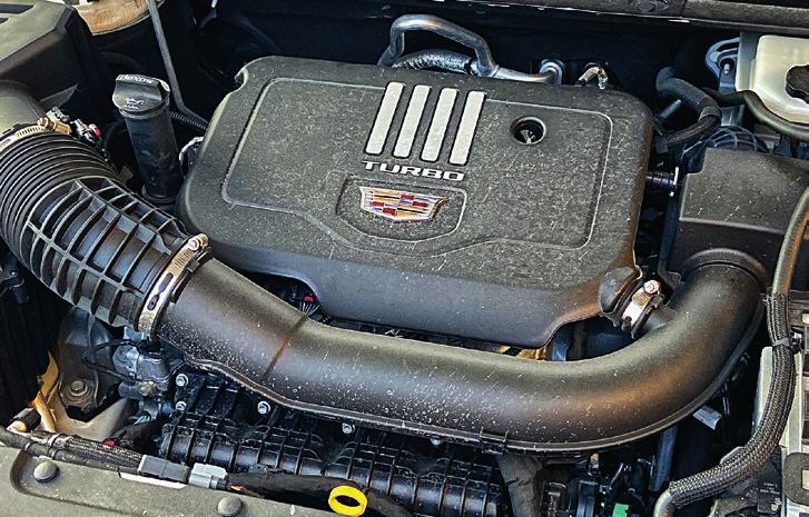 Pod maską znajduje się wydajny, turbodoładowany, silnik benzynowy 2,0l.